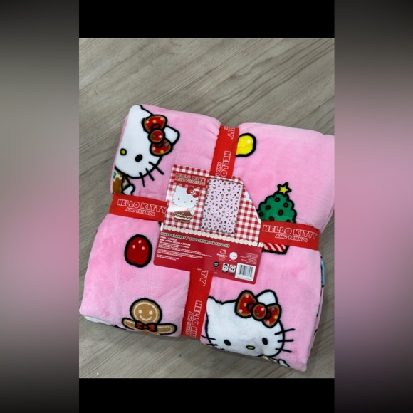 NEW 2024 Hello kitty pink Christmas candy gingerbread blanket Twin